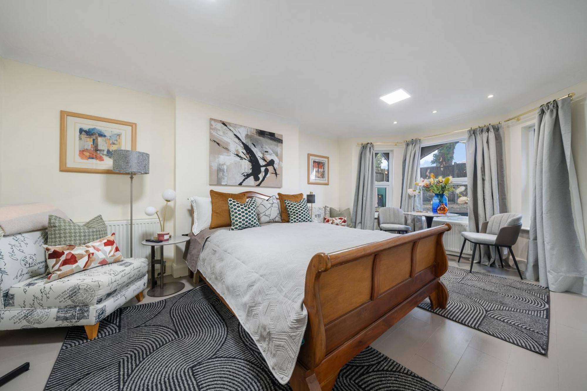 Leamington Park Studio With Parking Londra Exterior foto